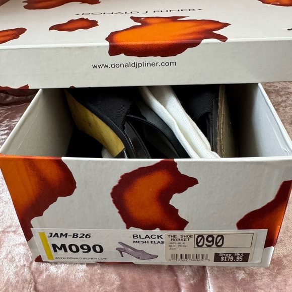 💥Donald J. Pliner Black Women's Slingbacks - Picture 10 of 12